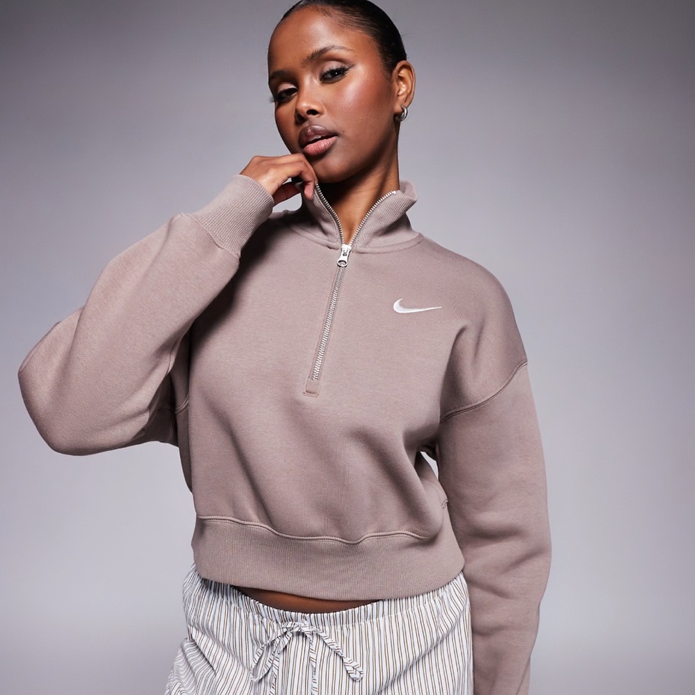 NWT Nike Women's Sportswear Phoenix Fleece Oversized 1/4 Zip Sweatshirt